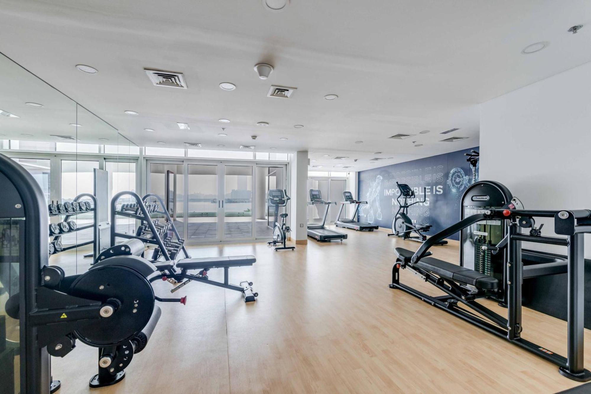 Luxury Azizi Mina Beachfront Apartments Ντουμπάι Εξωτερικό φωτογραφία