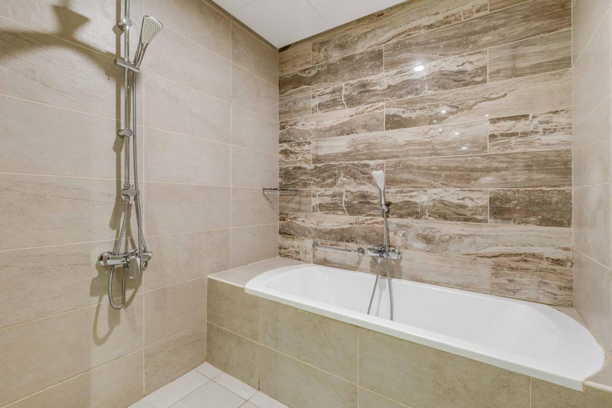 Luxury Azizi Mina Beachfront Apartments Ντουμπάι Εξωτερικό φωτογραφία