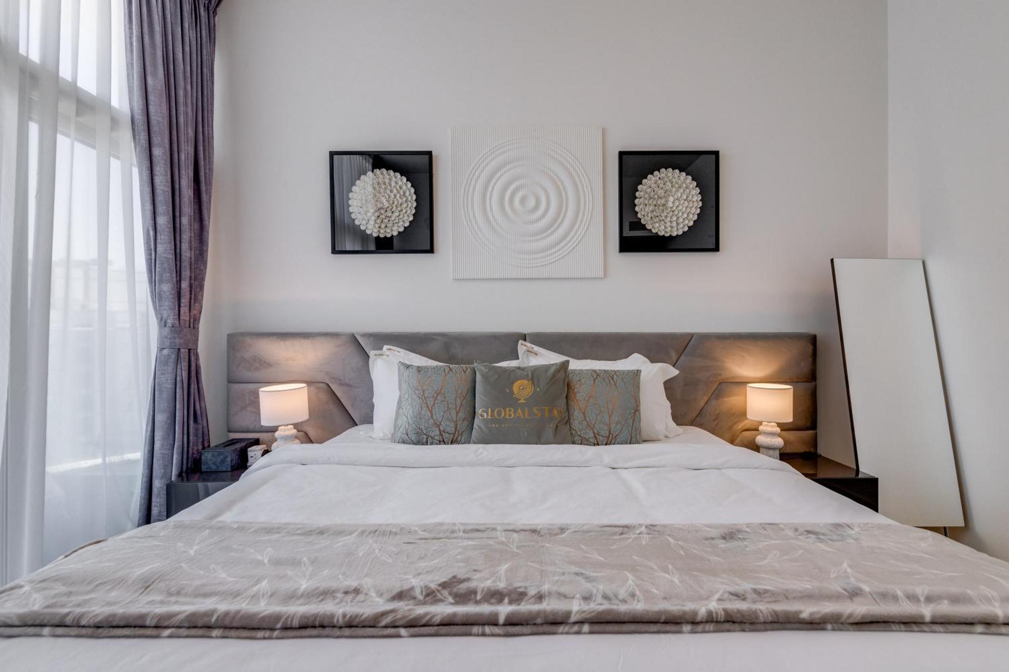 Luxury Azizi Mina Beachfront Apartments Ντουμπάι Εξωτερικό φωτογραφία