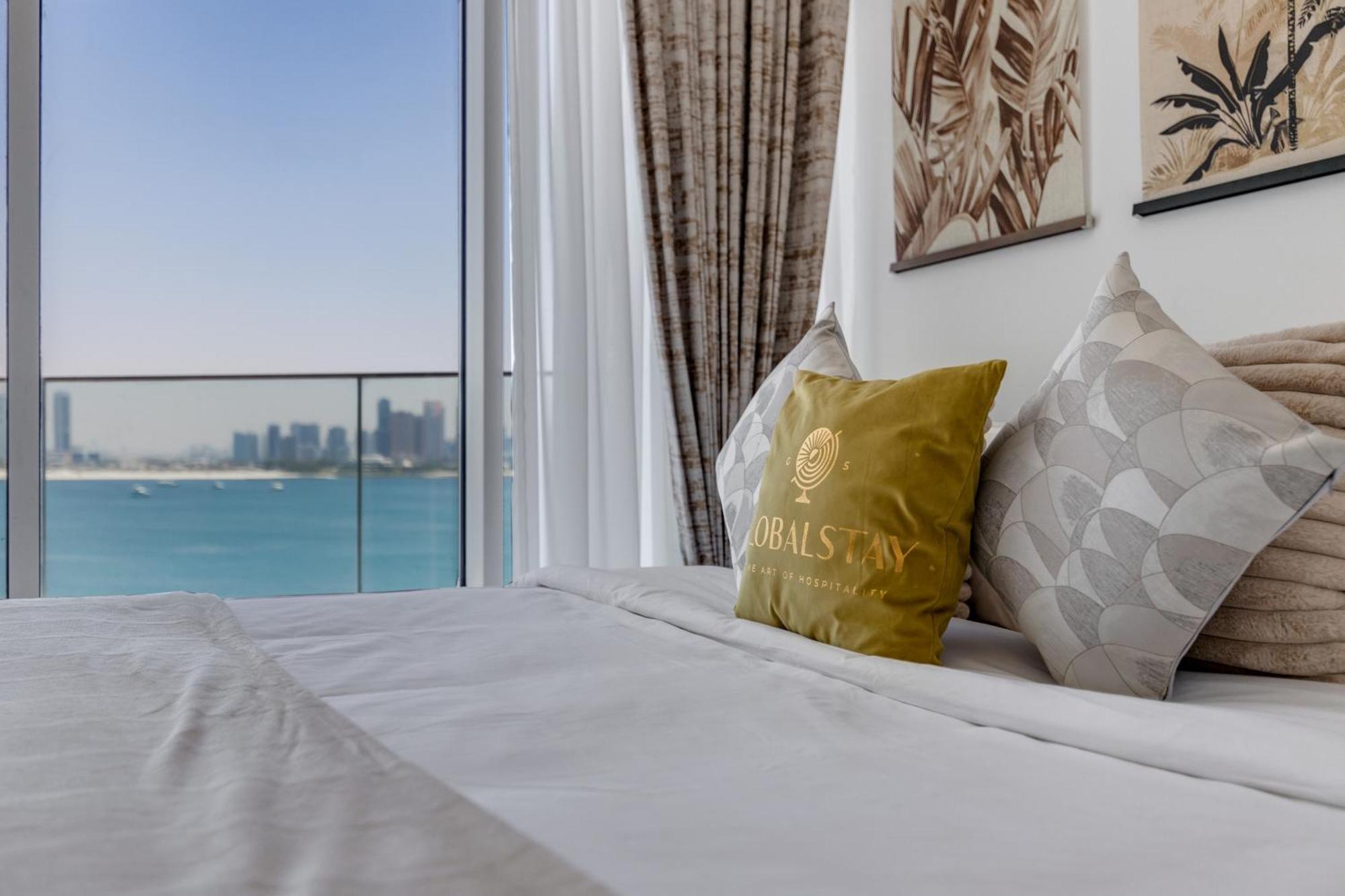 Luxury Azizi Mina Beachfront Apartments Ντουμπάι Εξωτερικό φωτογραφία